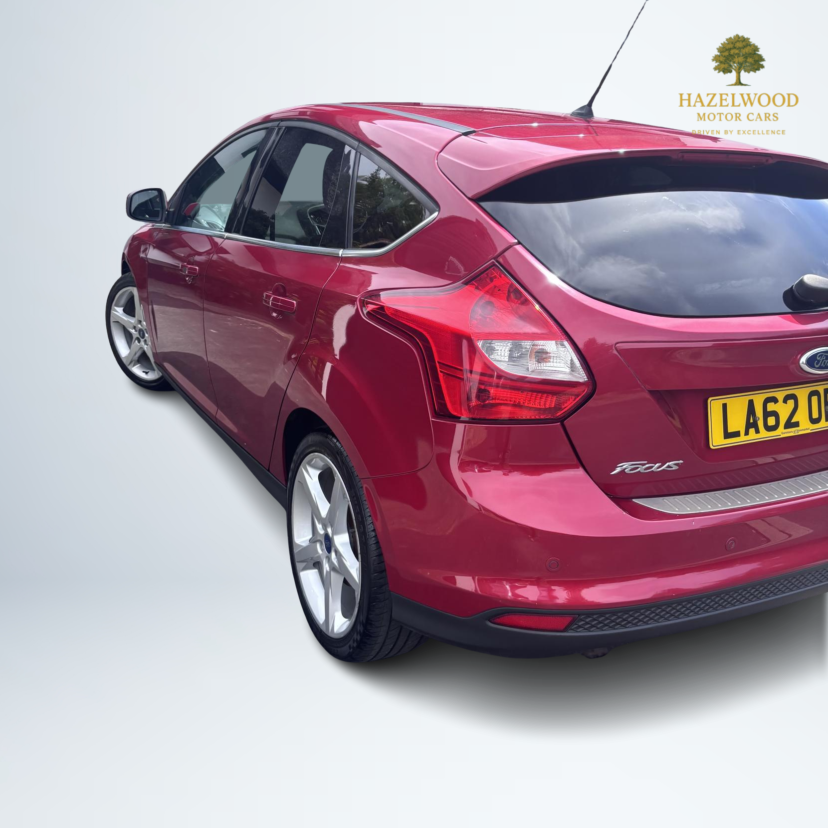 Ford Focus 1.0T EcoBoost Titanium X Hatchback 5dr Petrol Manual Euro 5 (s/s) (125 ps)