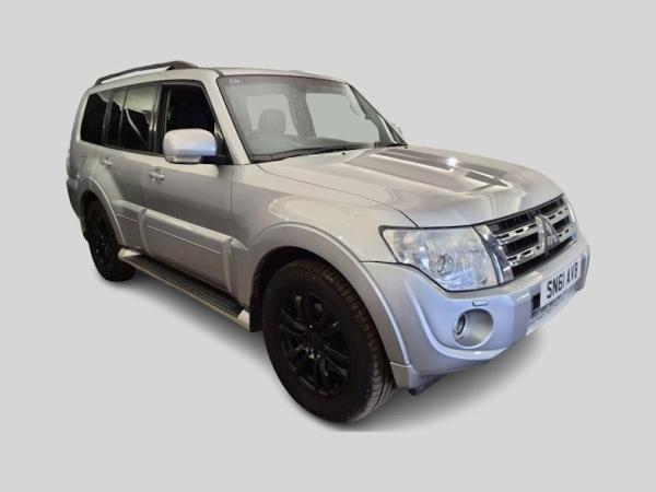 Mitsubishi Shogun 3.2 DI-DC SG3 SUV 5dr Diesel Auto 4WD Euro 5 LWB (197 ps)