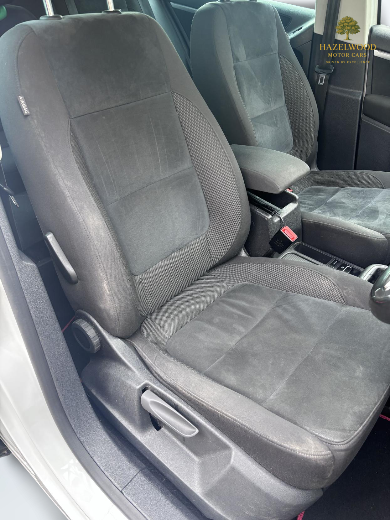 Volkswagen Tiguan 2.0 TDI BlueMotion Tech Match SUV 5dr Diesel Manual 2WD Euro 5 (s/s) (140 ps)