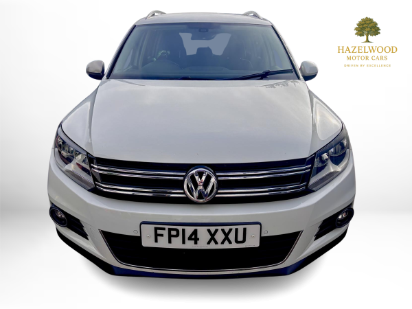 Volkswagen Tiguan 2.0 TDI BlueMotion Tech Match SUV 5dr Diesel Manual 2WD Euro 5 (s/s) (140 ps)